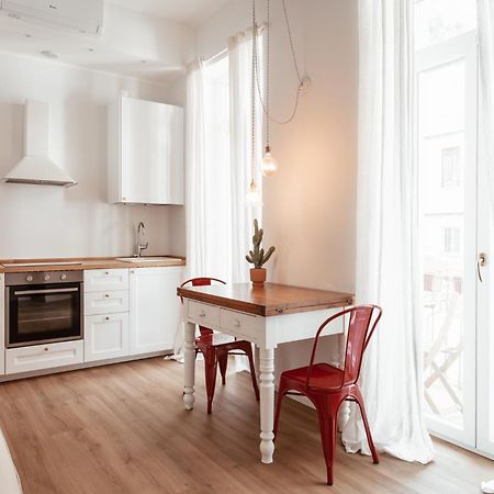 Mercanti Modern Flat - Balcony - Torino Centro Экстерьер фото